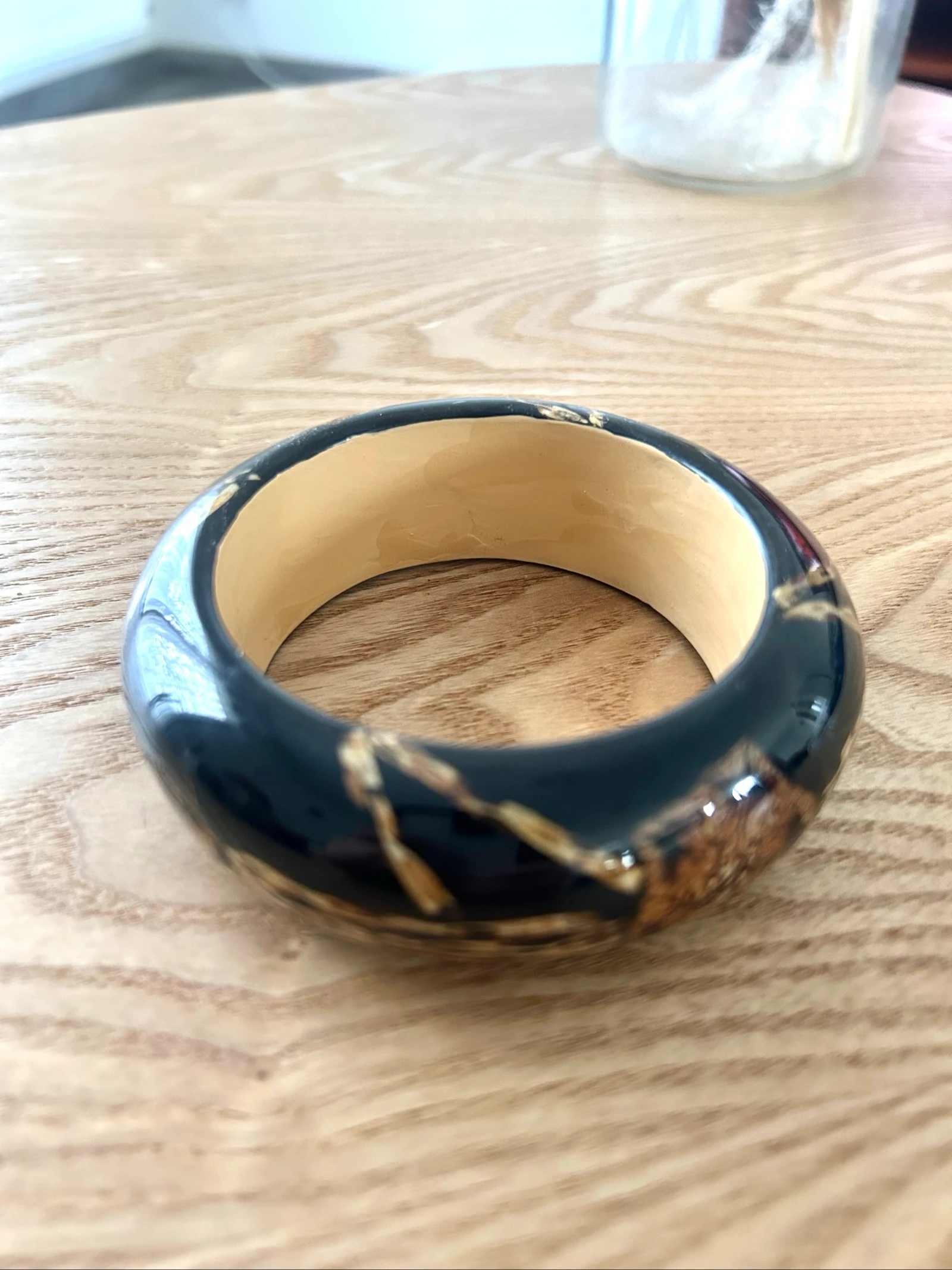 Pulseira de fantasia para encaixar marrom efeito mármore dourado – photo 10
